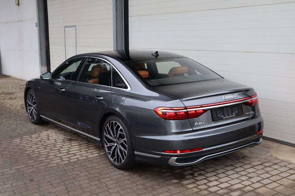 Audi A8 2024