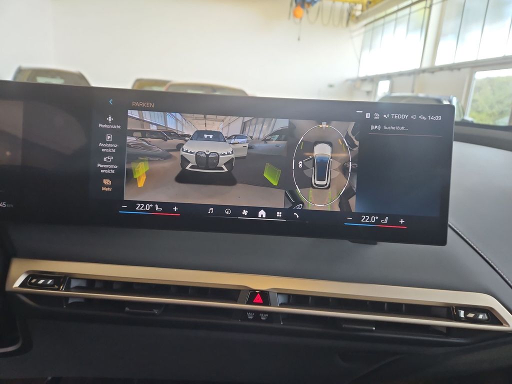 BMW iX 2023