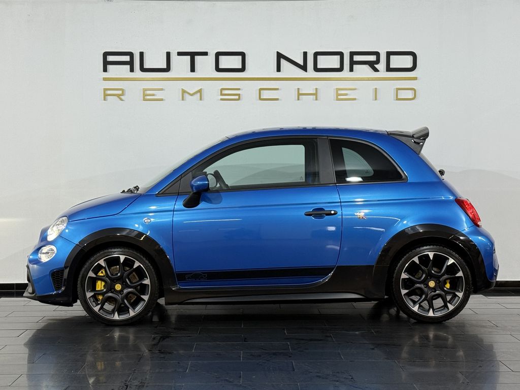 Abarth 695 2023