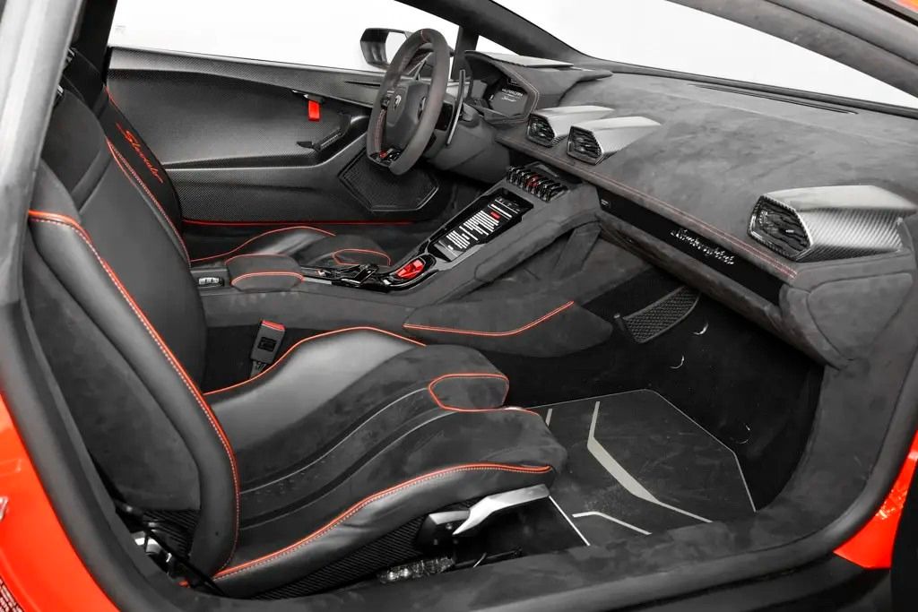 Lamborghini Huracán 2023