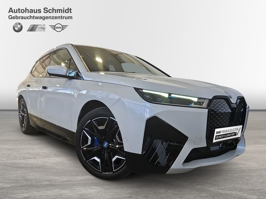 BMW iX 2023