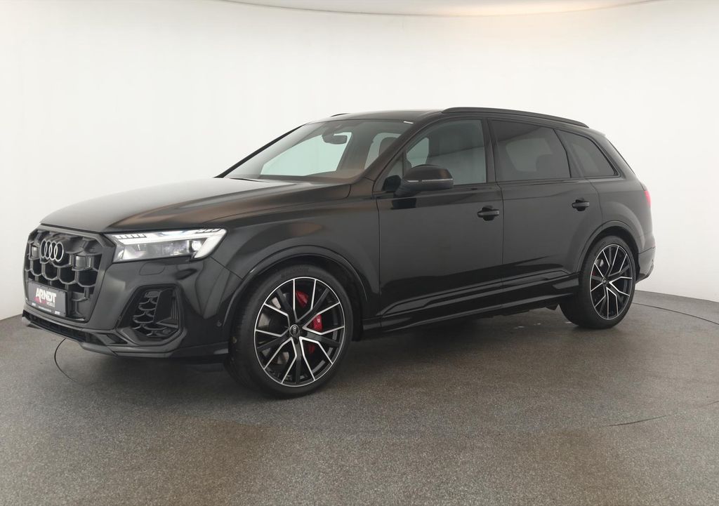 Audi SQ7 2025