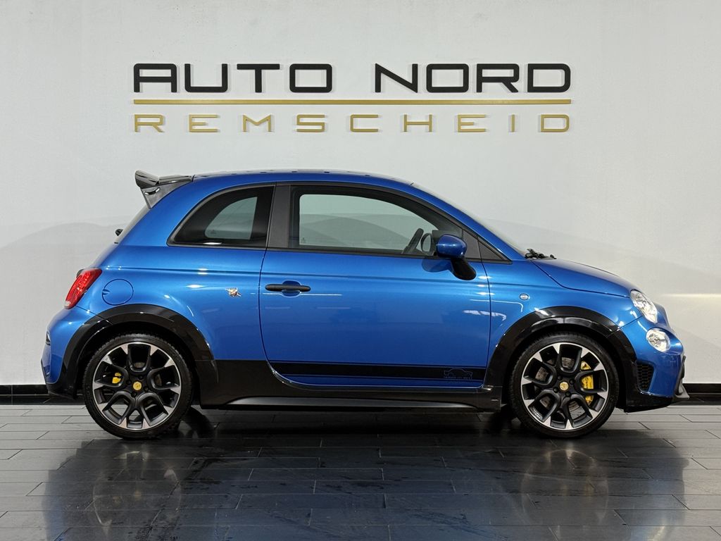 Abarth 695 2023