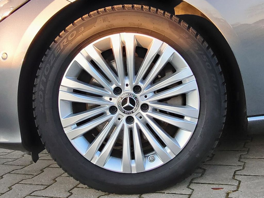 Mercedes-Benz C 200 2023