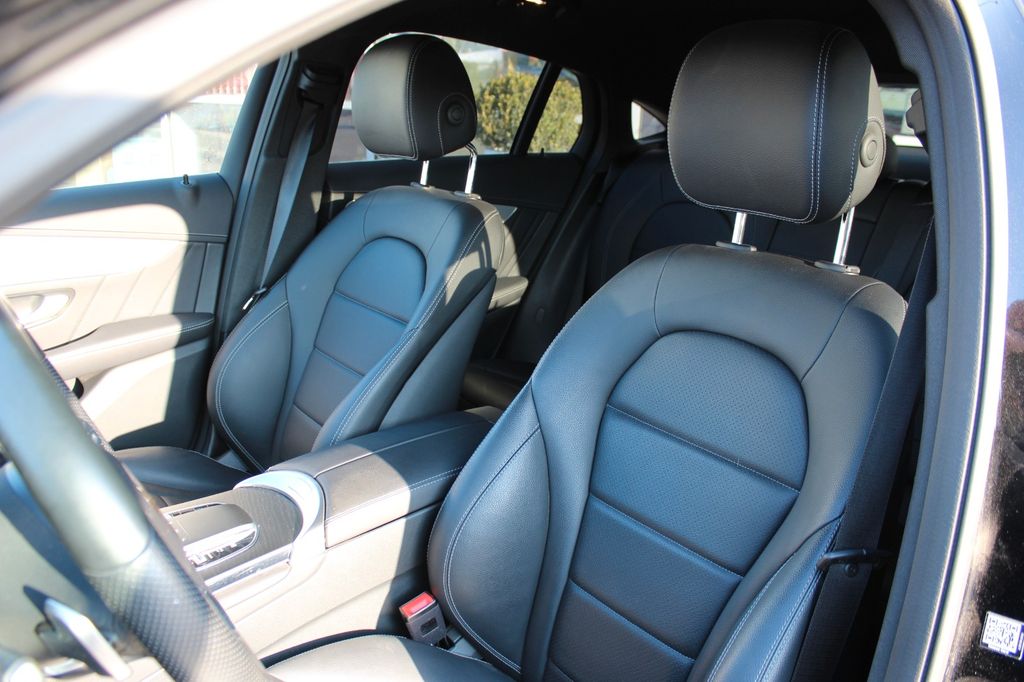 Mercedes-Benz GLC 300 2021