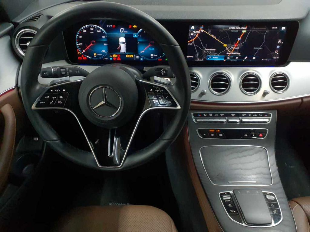 Mercedes-Benz E 300 2021