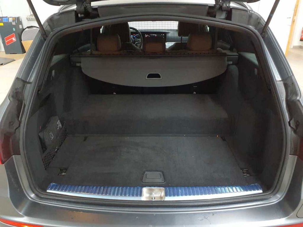 Mercedes-Benz E 300 2021