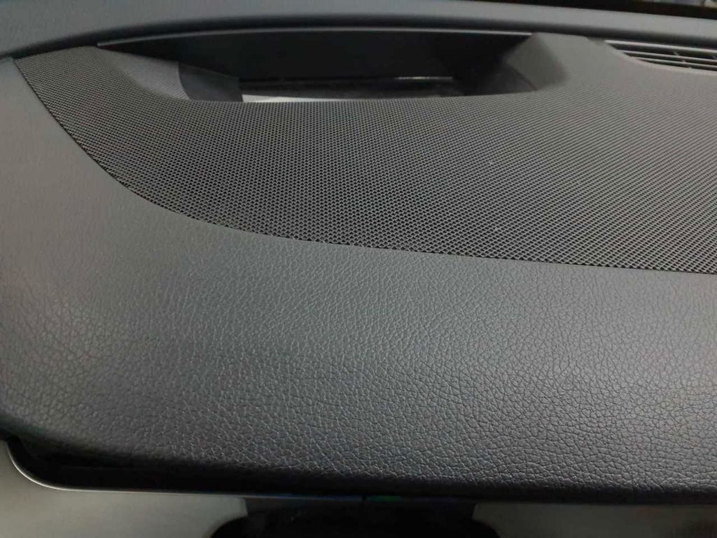 Mercedes-Benz E 300 2021