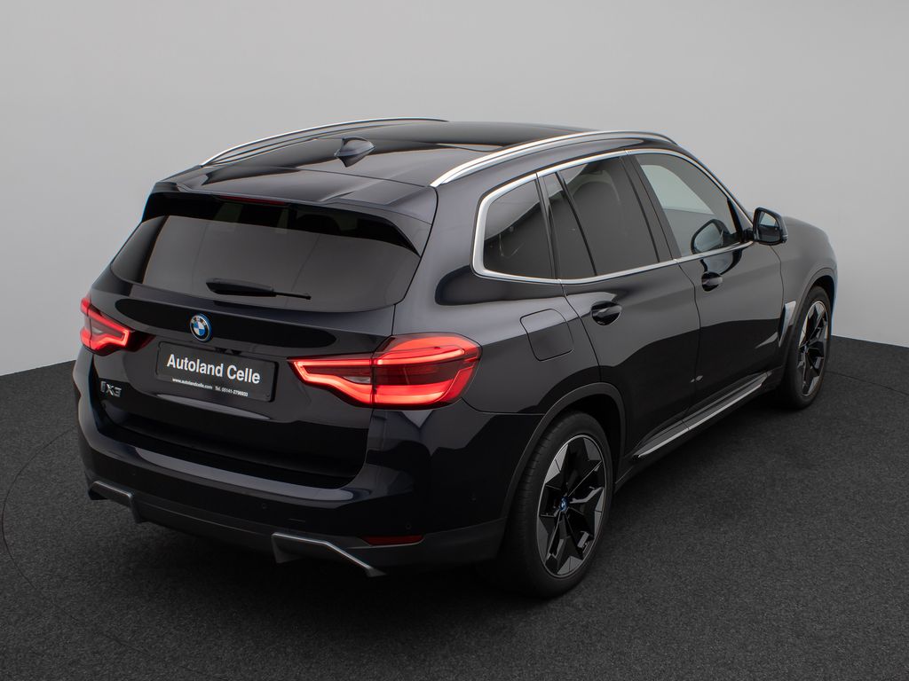 BMW iX3 2021
