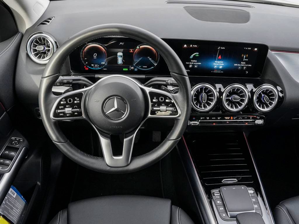 Mercedes-Benz EQA 2023