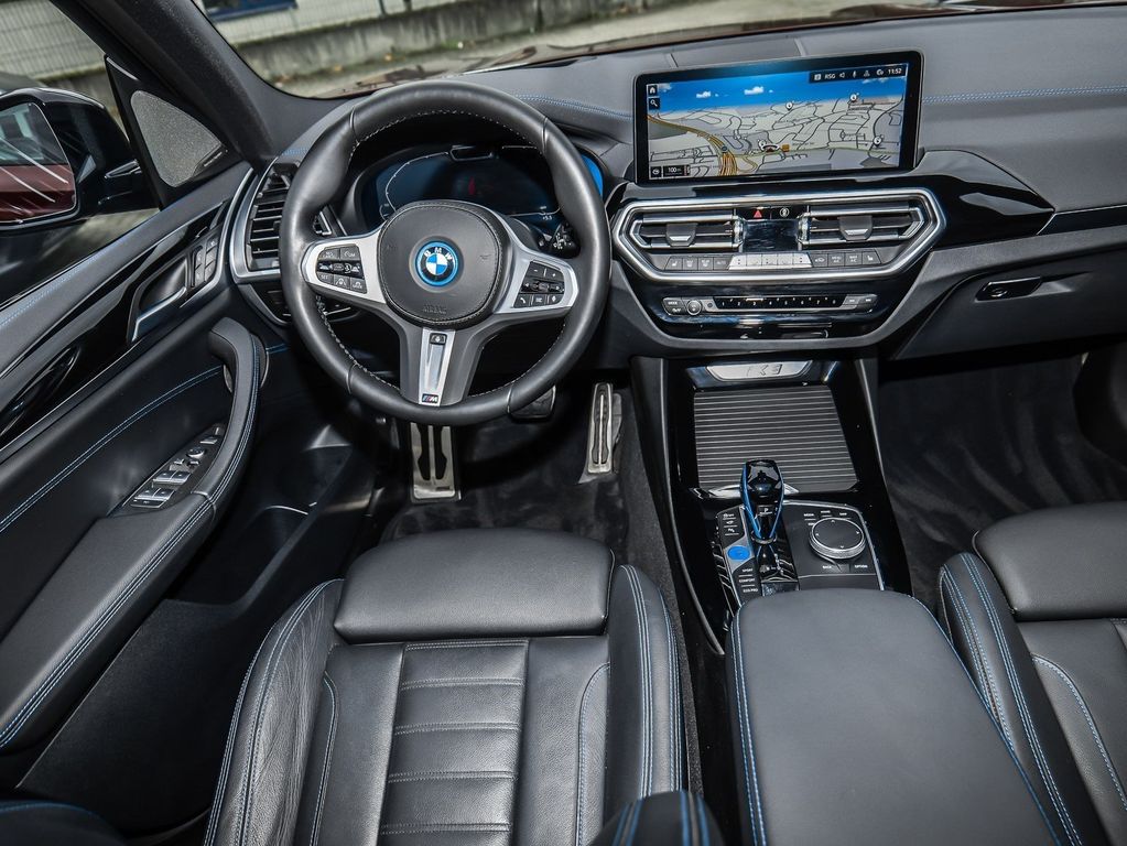 BMW iX3 2022
