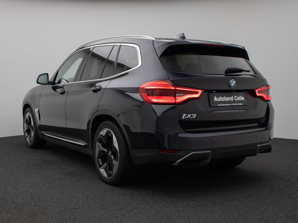 BMW iX3 2021