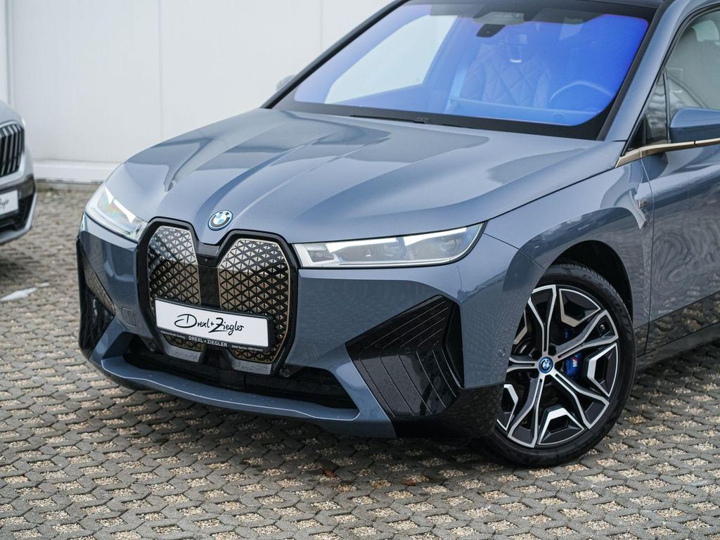 BMW iX 2022