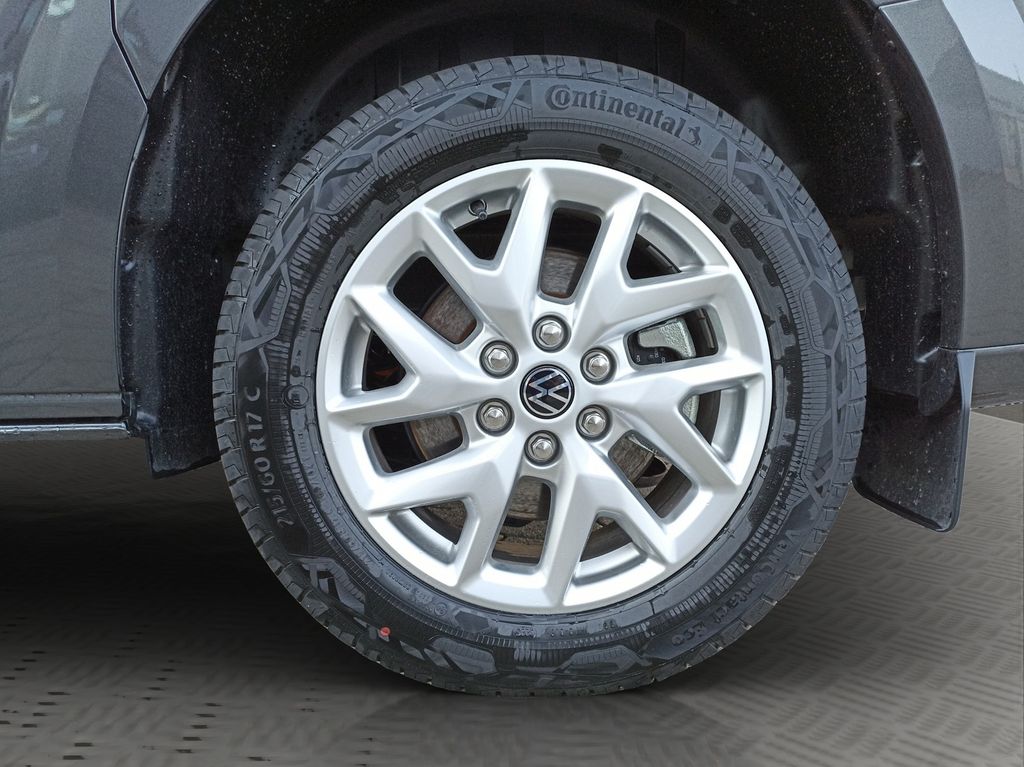 Volkswagen T7 Caravelle 2025