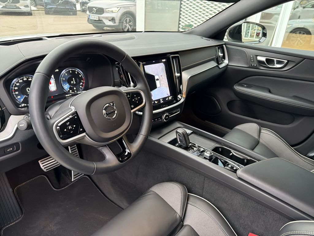 Volvo V60 2021