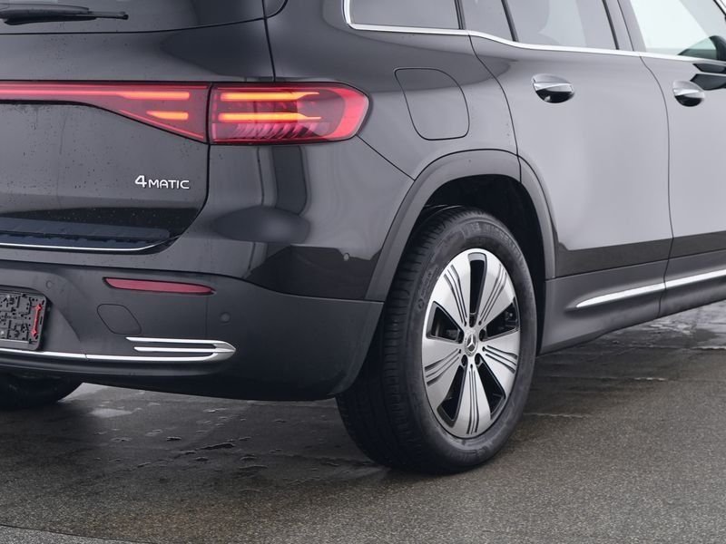 Mercedes-Benz EQB 2024