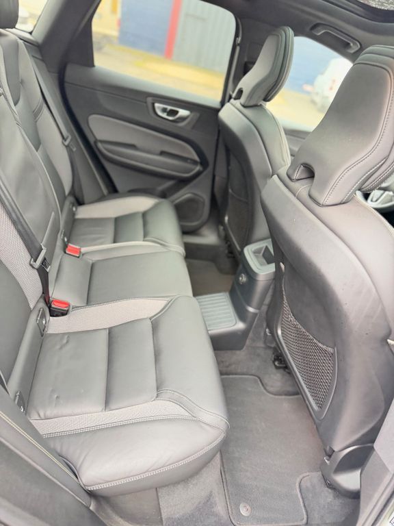 Volvo XC60 2023