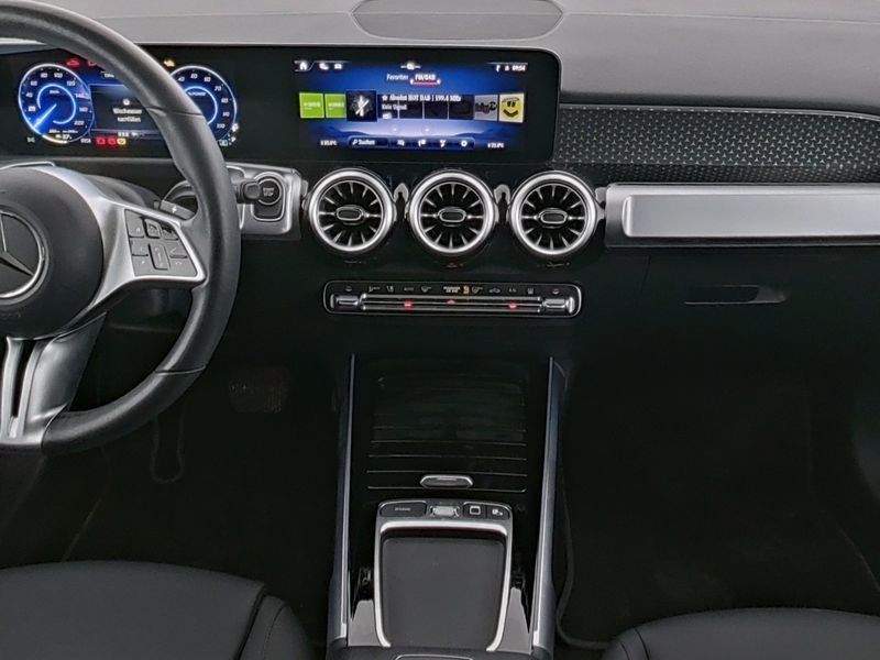 Mercedes-Benz EQB 2024