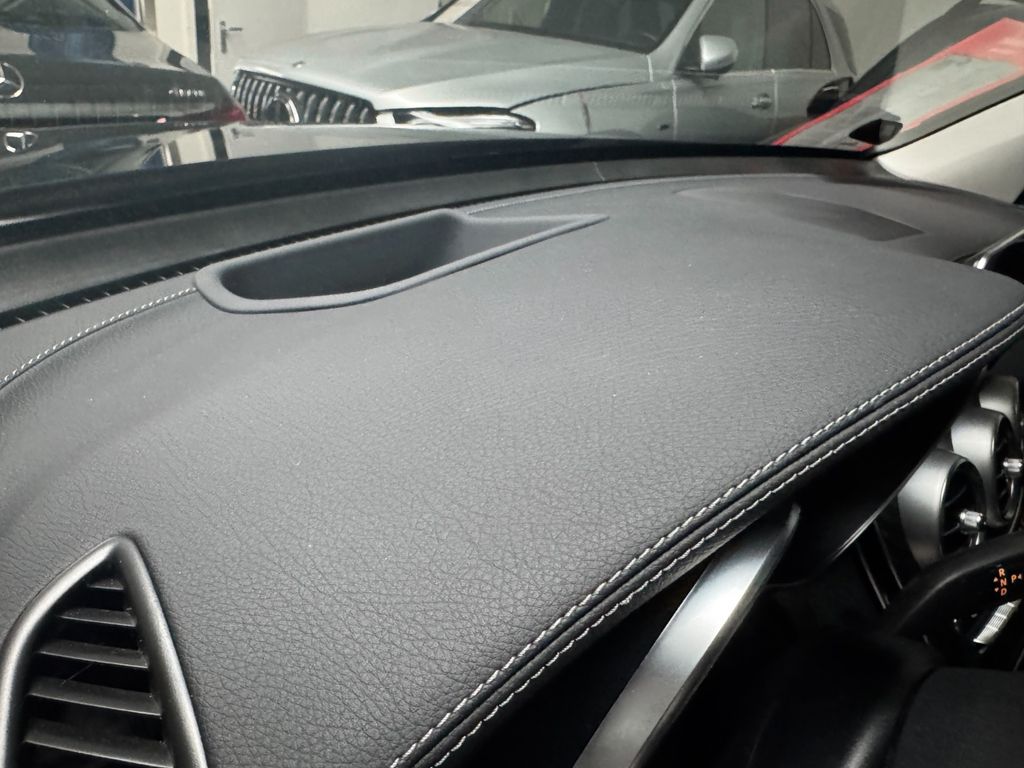 Mercedes-Benz GLC 300 2021