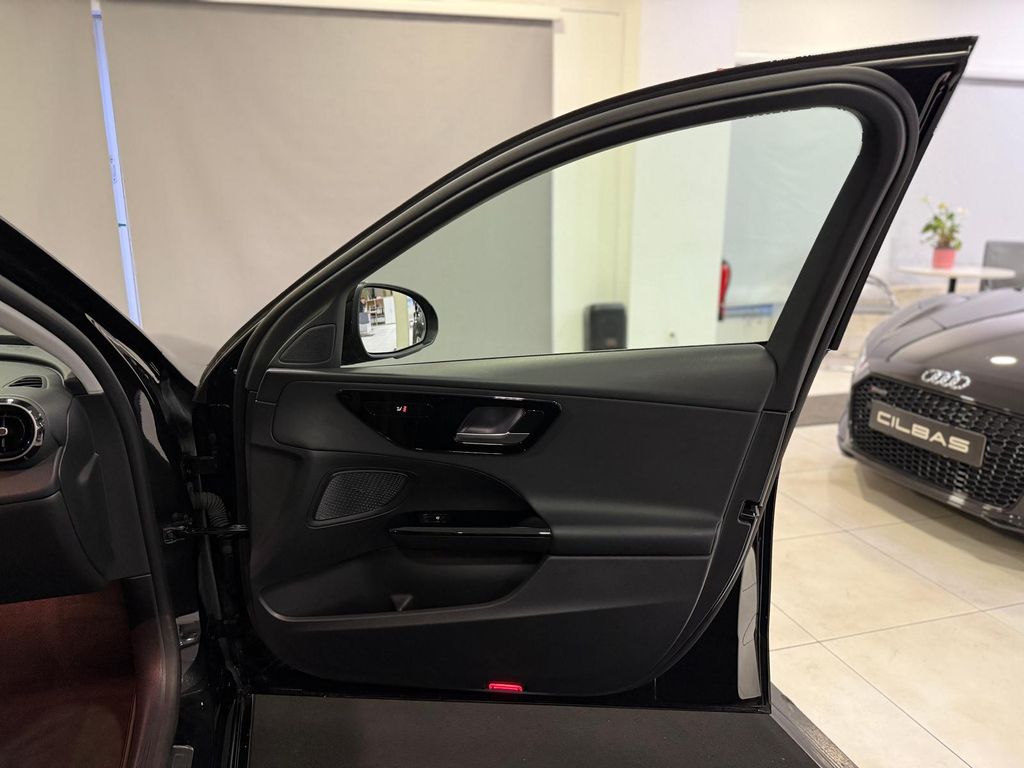 Mercedes-Benz C 200 2022