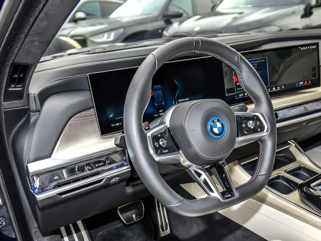 BMW i7 2024