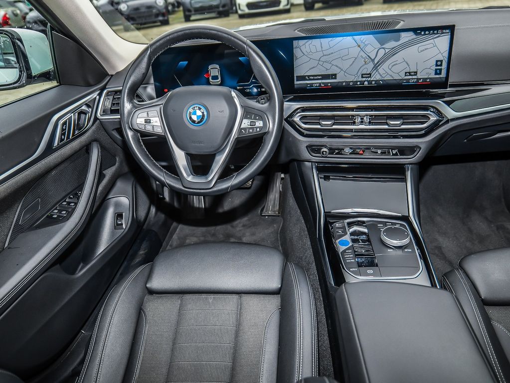 BMW i4 2023