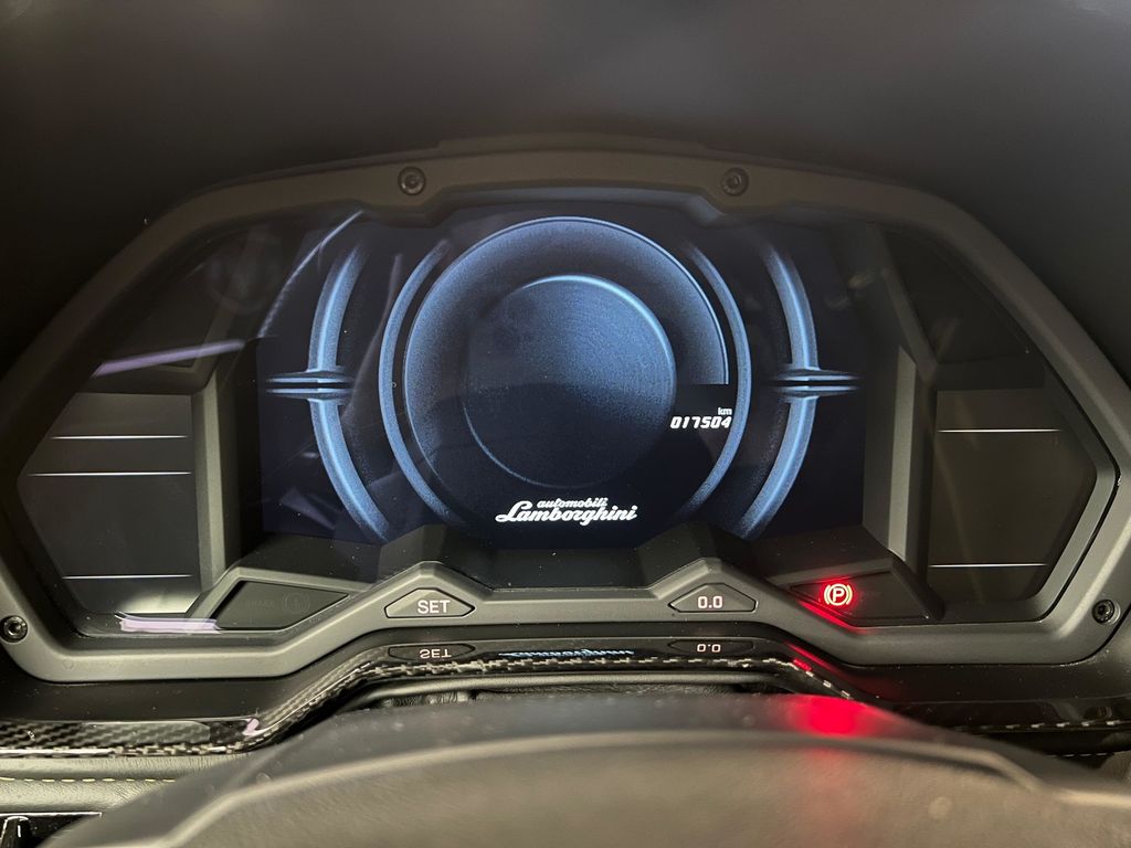 Lamborghini Aventador 2019