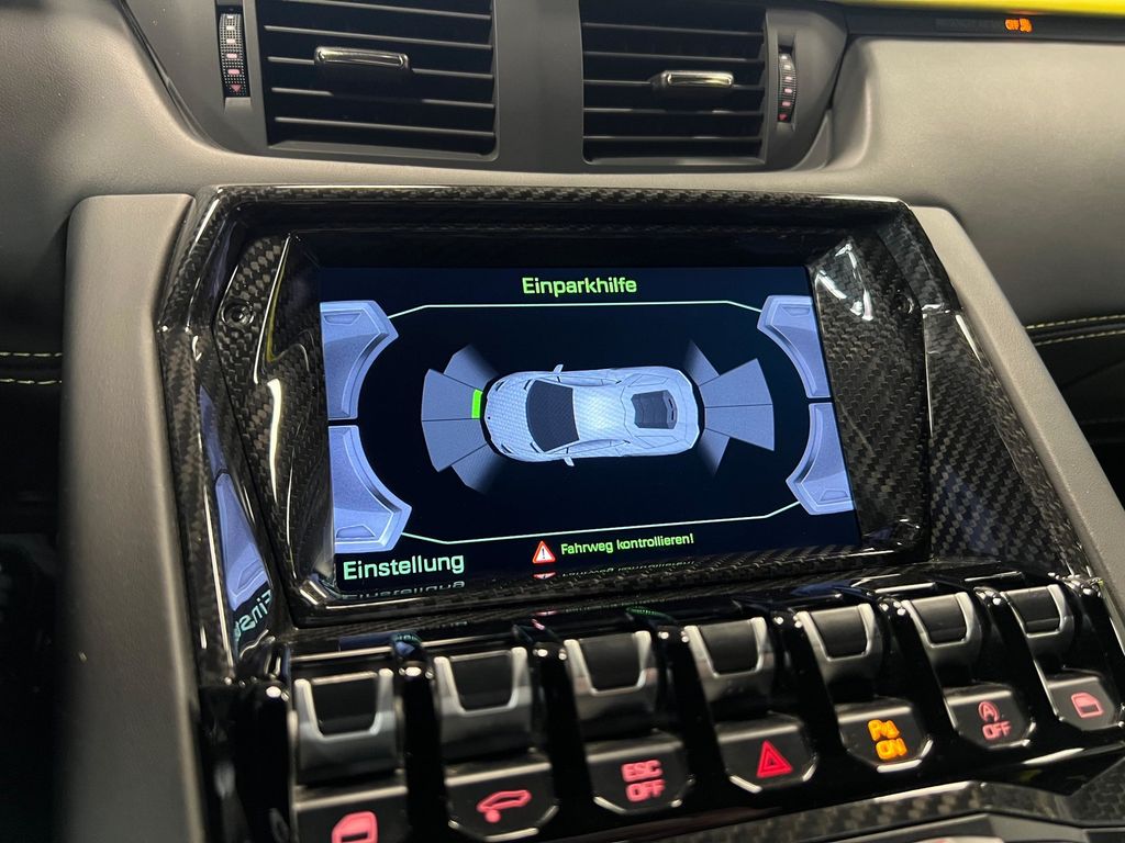 Lamborghini Aventador 2019