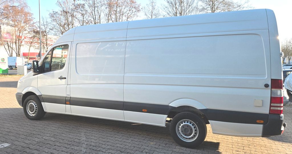 Mercedes-Benz Sprinter 2013