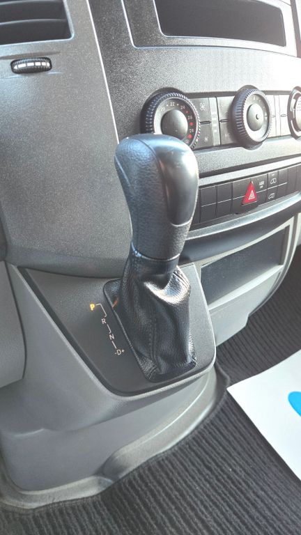 Mercedes-Benz Sprinter 2013