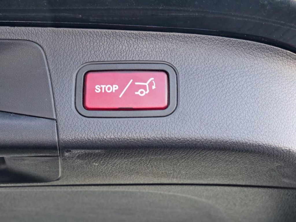 Mercedes-Benz EQA 2021