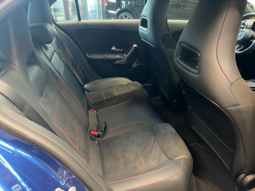 Mercedes-Benz A 250 2024