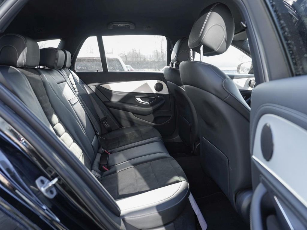 Mercedes-Benz E 300 2021