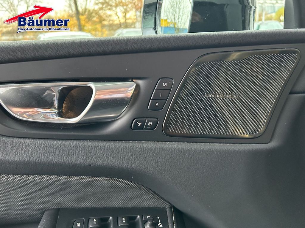 Volvo XC60 2022