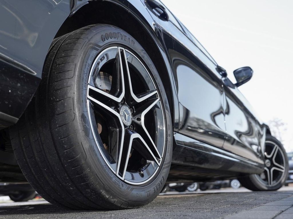 Mercedes-Benz E 300 2021