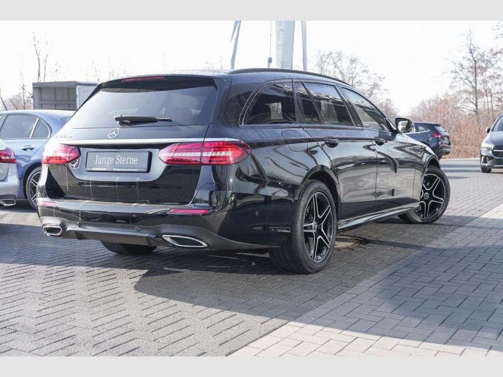 Mercedes-Benz E 300 2021