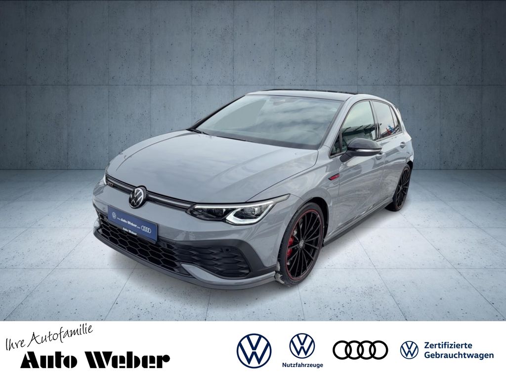 Volkswagen Golf 2024