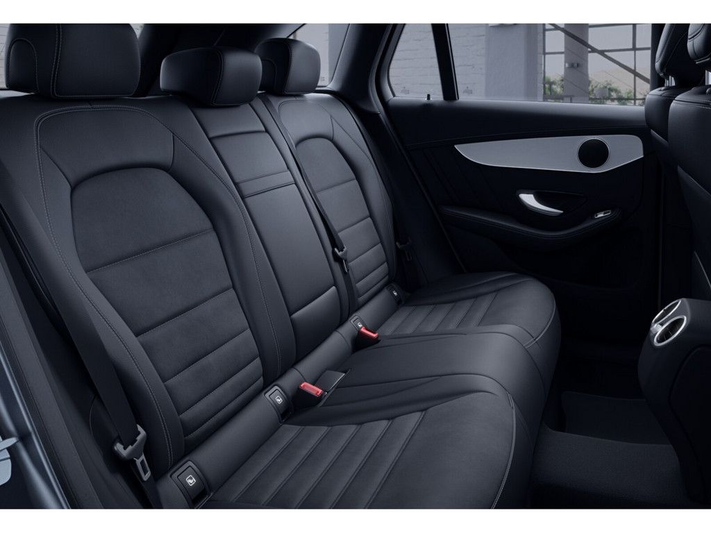 Mercedes-Benz GLC 300 2022