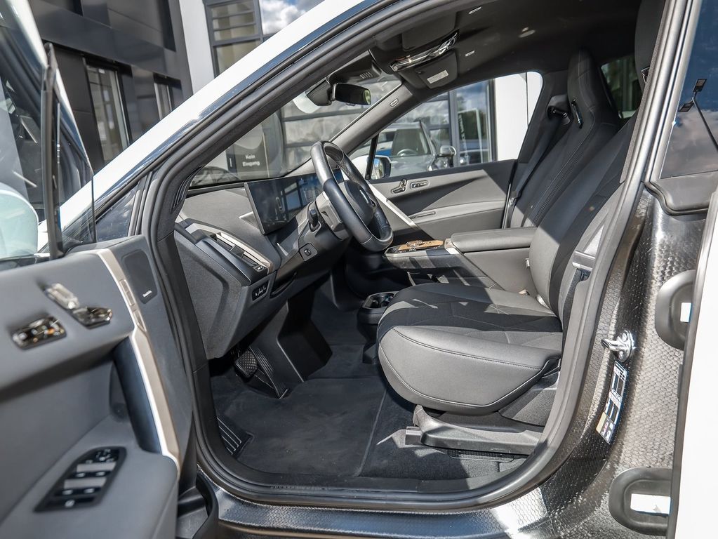 BMW iX 2023