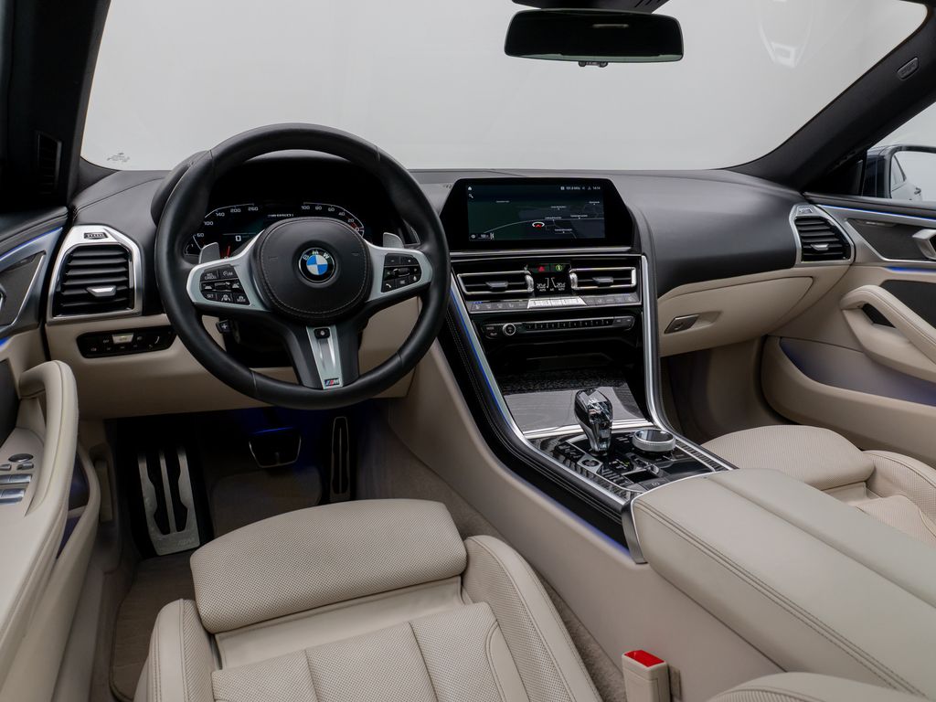BMW M850 2021