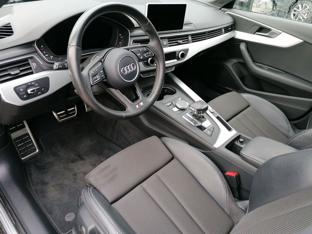 Audi A4 2016
