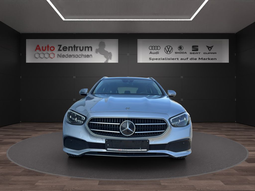 Mercedes-Benz E 300 2021