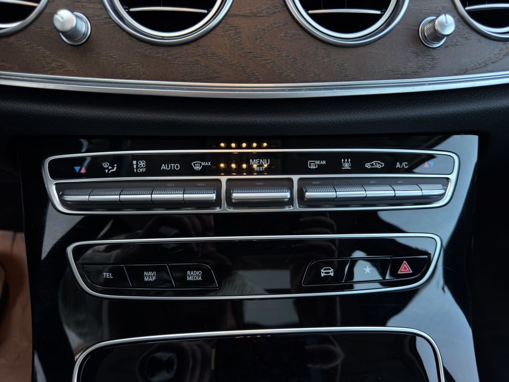 Mercedes-Benz E 300 2021