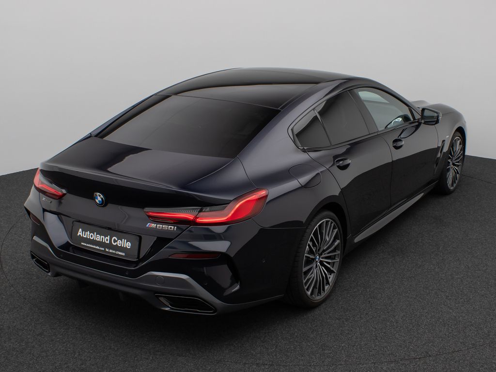 BMW M850 2021