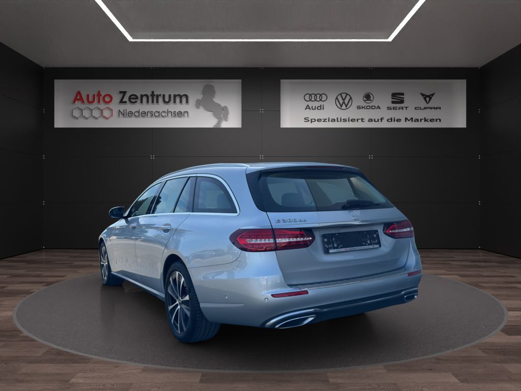 Mercedes-Benz E 300 2021