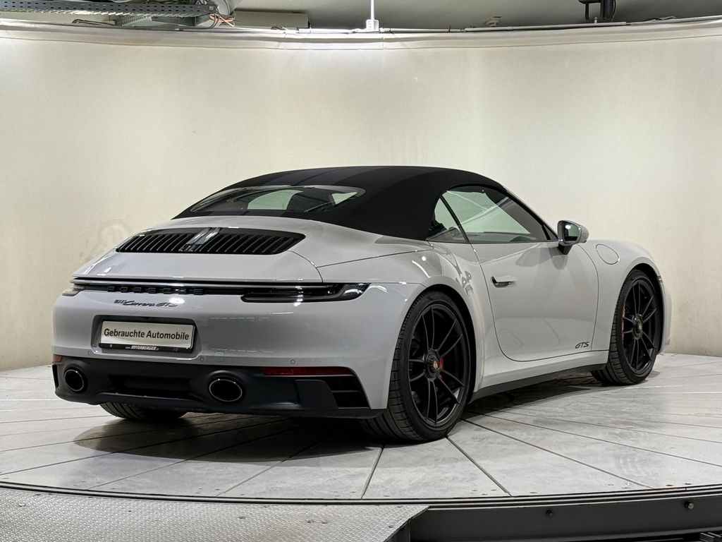 Porsche 992 2022