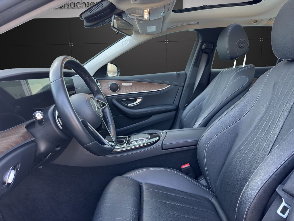 Mercedes-Benz E 300 2021