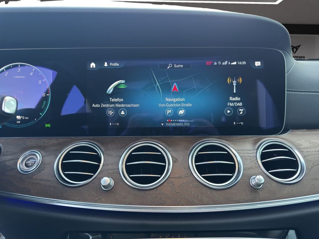 Mercedes-Benz E 300 2021