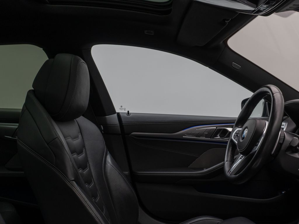 BMW M850 2022