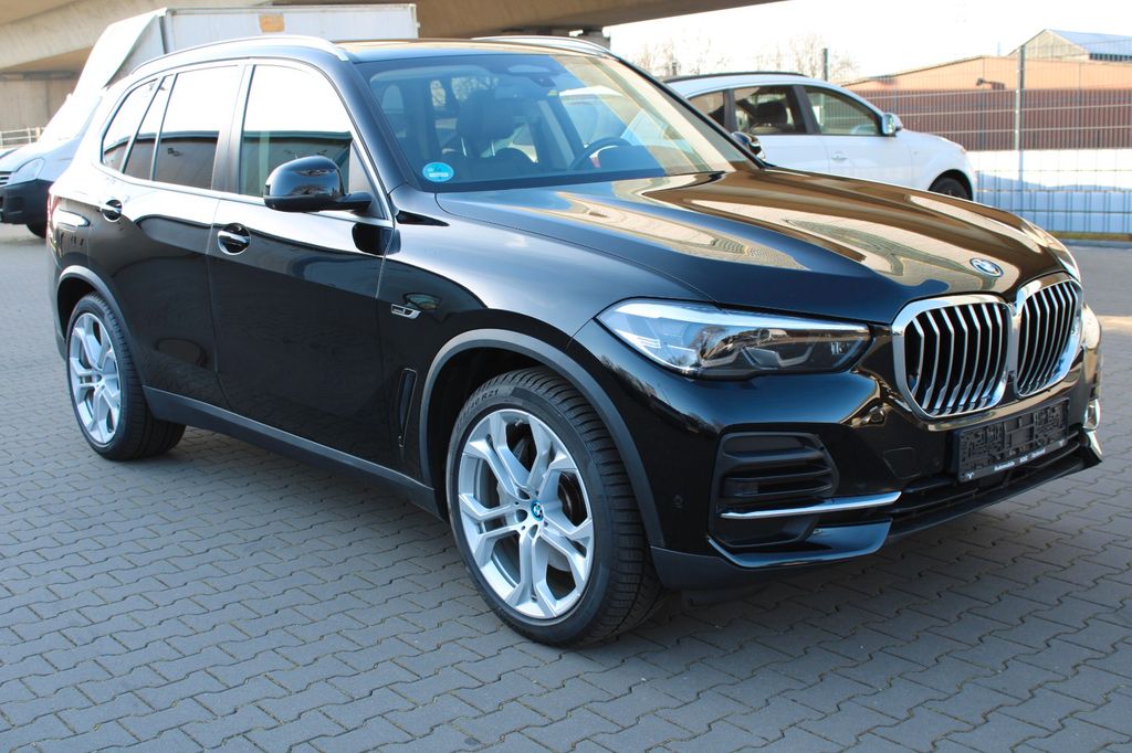 BMW X5 2021